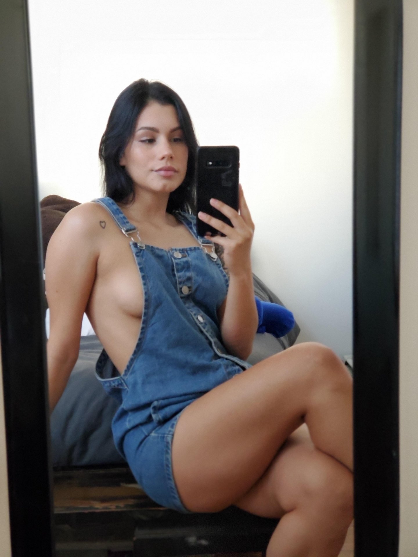 MissEllieLloyd from Greater London,United Kingdom